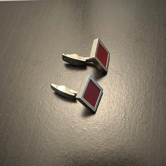Hugo Boss Dark Red Cuff Links - Picture 2 of 3